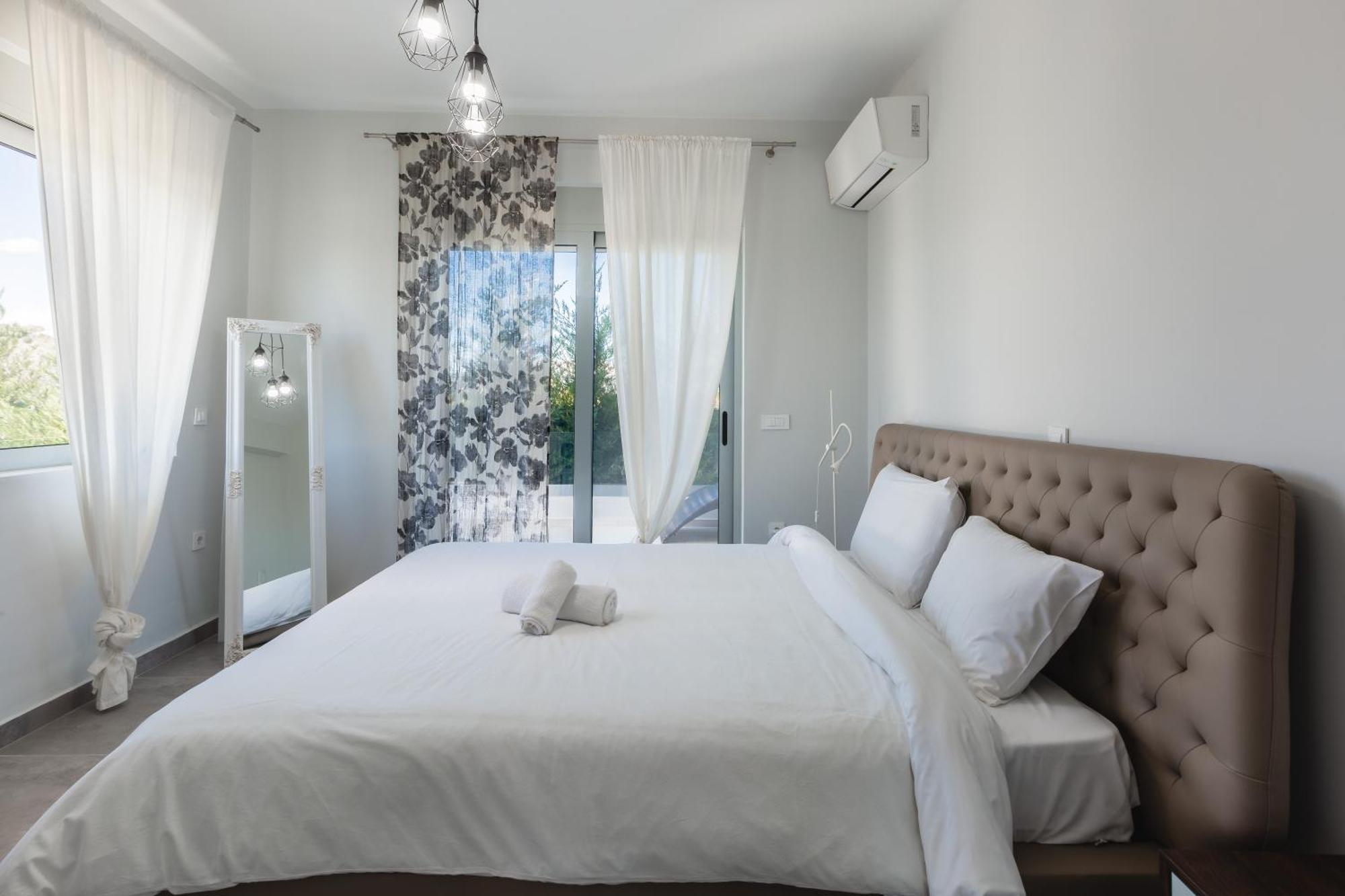 Serenity House นาฟปลิโอ ภายนอก รูปภาพ
